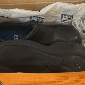 NEW-NEVER WORN- in box women’s black Timberland Pro Newbury ESD shoes.